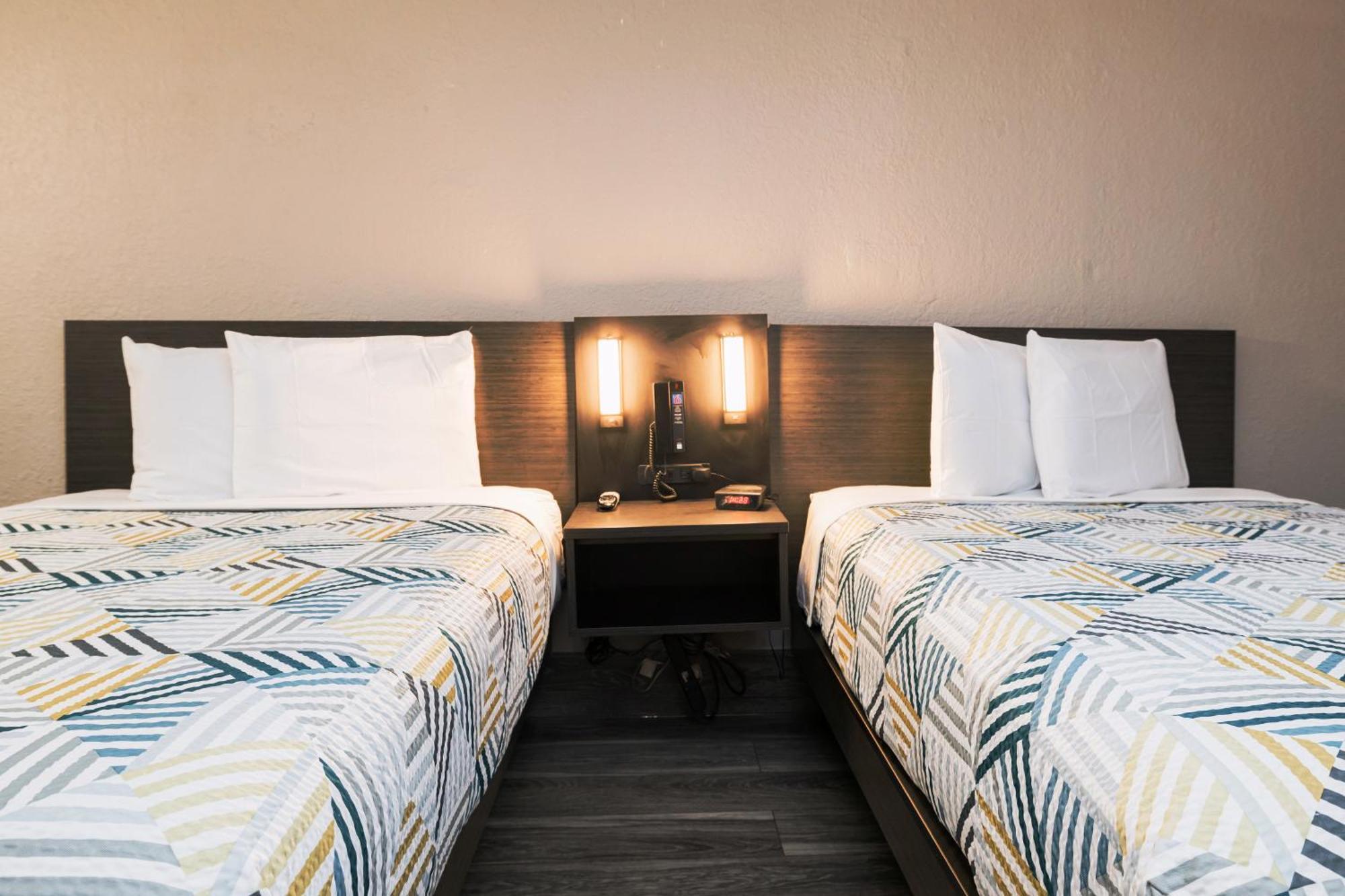 Motel 6-Baytown, Tx - Garth Rd Exterior photo